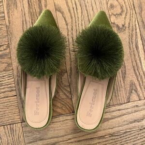 Green Velvet Women's Leather Shoes - NEW